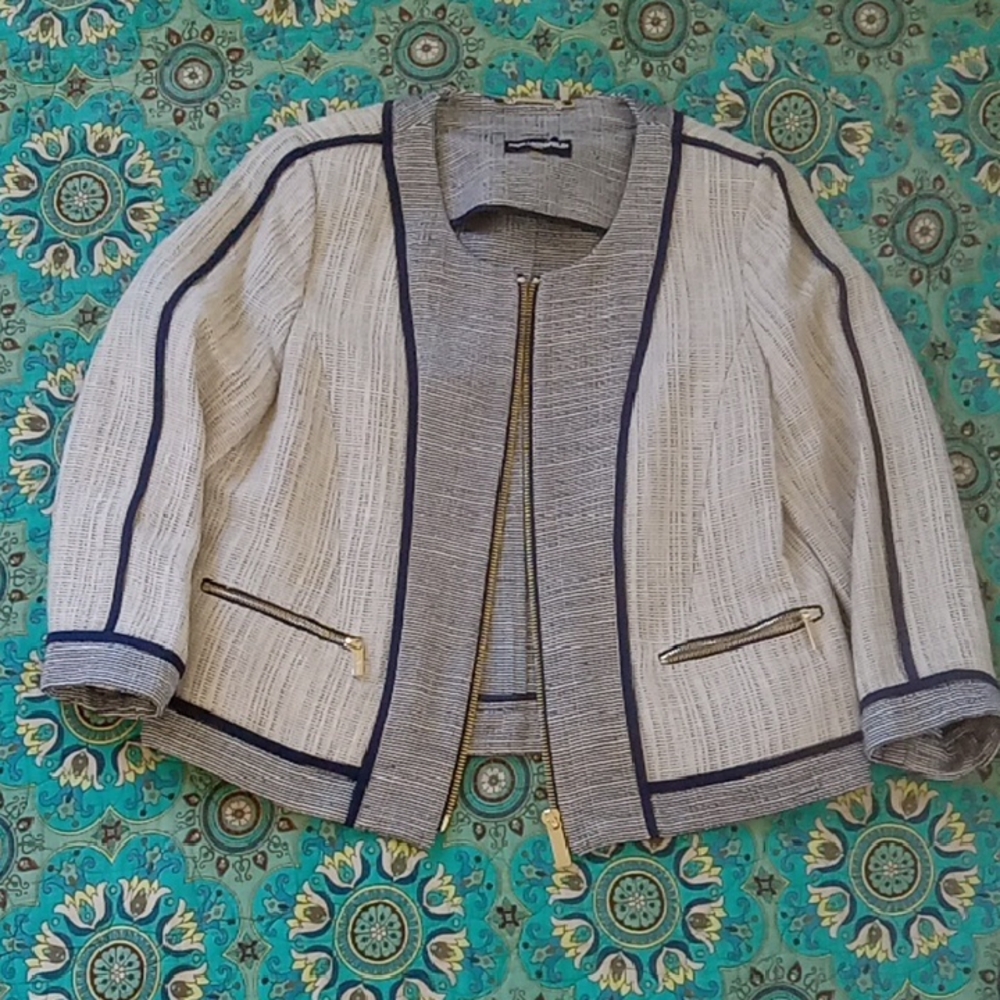 Karl Lagerfeld Cream Textured Jacket with Navy Trim